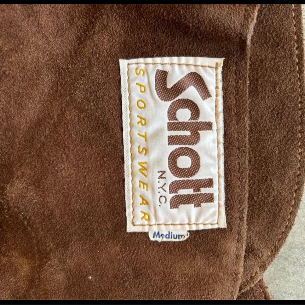 Women’s size medium brown suede chaps